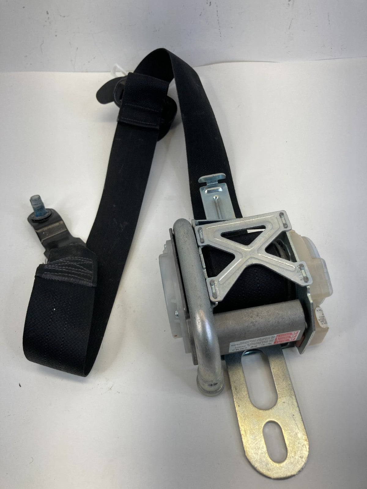 2011-2013 Dodge Durango Front Right Passenger Side Seat Belt Retractor Assy OEM