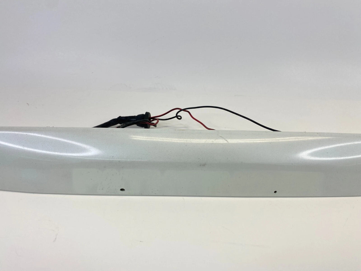 1999-2003 NISSAN PATHFINDER REAR TRUNK LICENSE PLATE MOLDING HANDLE GARNISH