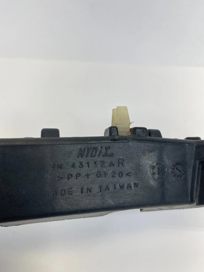2011-2016 HYUNDAI ELANTRA FRONT RIGHT SIDE BUMPER RETAINER SUPPORT BRACKET OEM