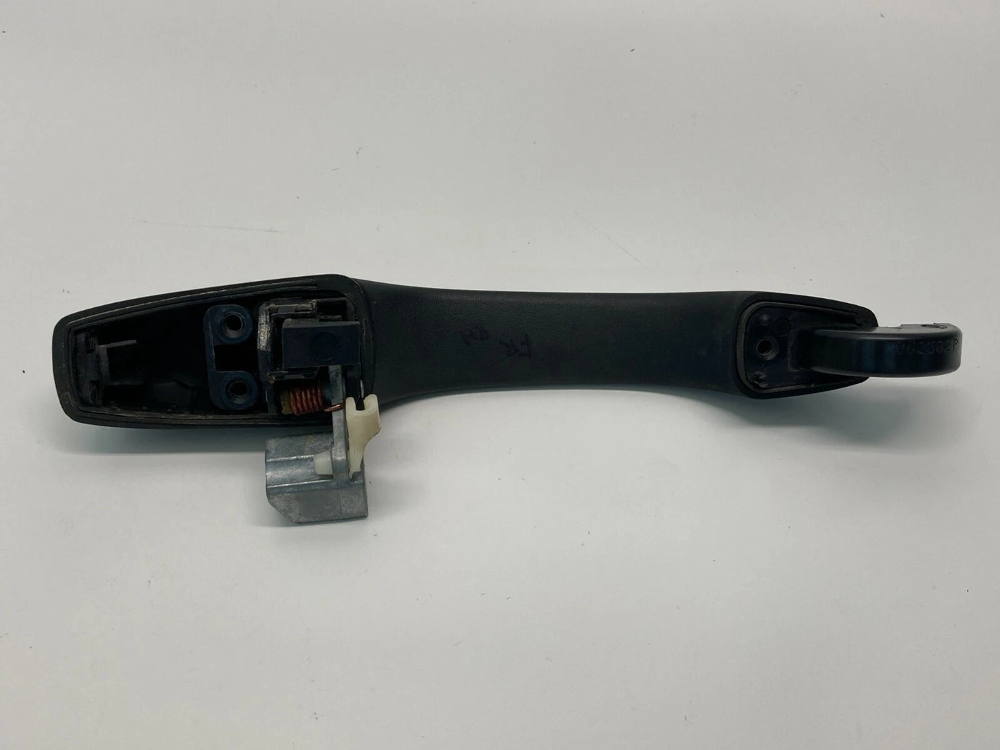 07-17 JEEP COMPASS 16 17 PATRIOT FRONT RIGHT SIDE EXTERIOR OUTER DOOR HANDLE OEM