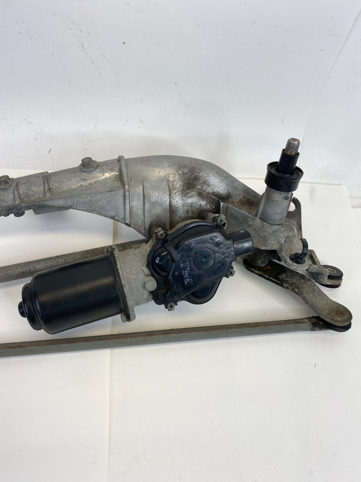 2005 2006 2007 Honda Odyssey Front Windshield Wiper Motor w/ Linkage OEM