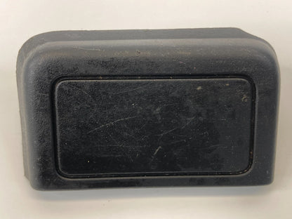 09-12 CHEVROLET TRAVERSE RIGHT SIDE SEAT TRACK BOLT COVER END CAP TRIM 1193872RH