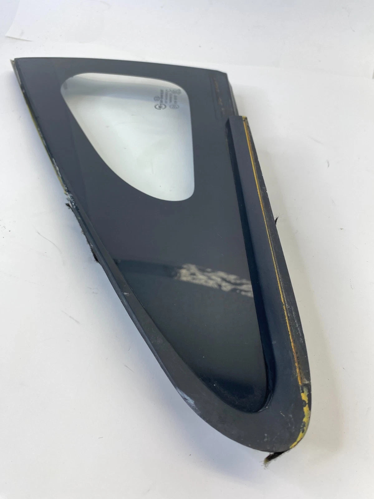 2012-2017 KIA RIO LEFT FRONT WINDSHIELD PILLAR VENT GLASS WINDOW DRIVER LH OEM