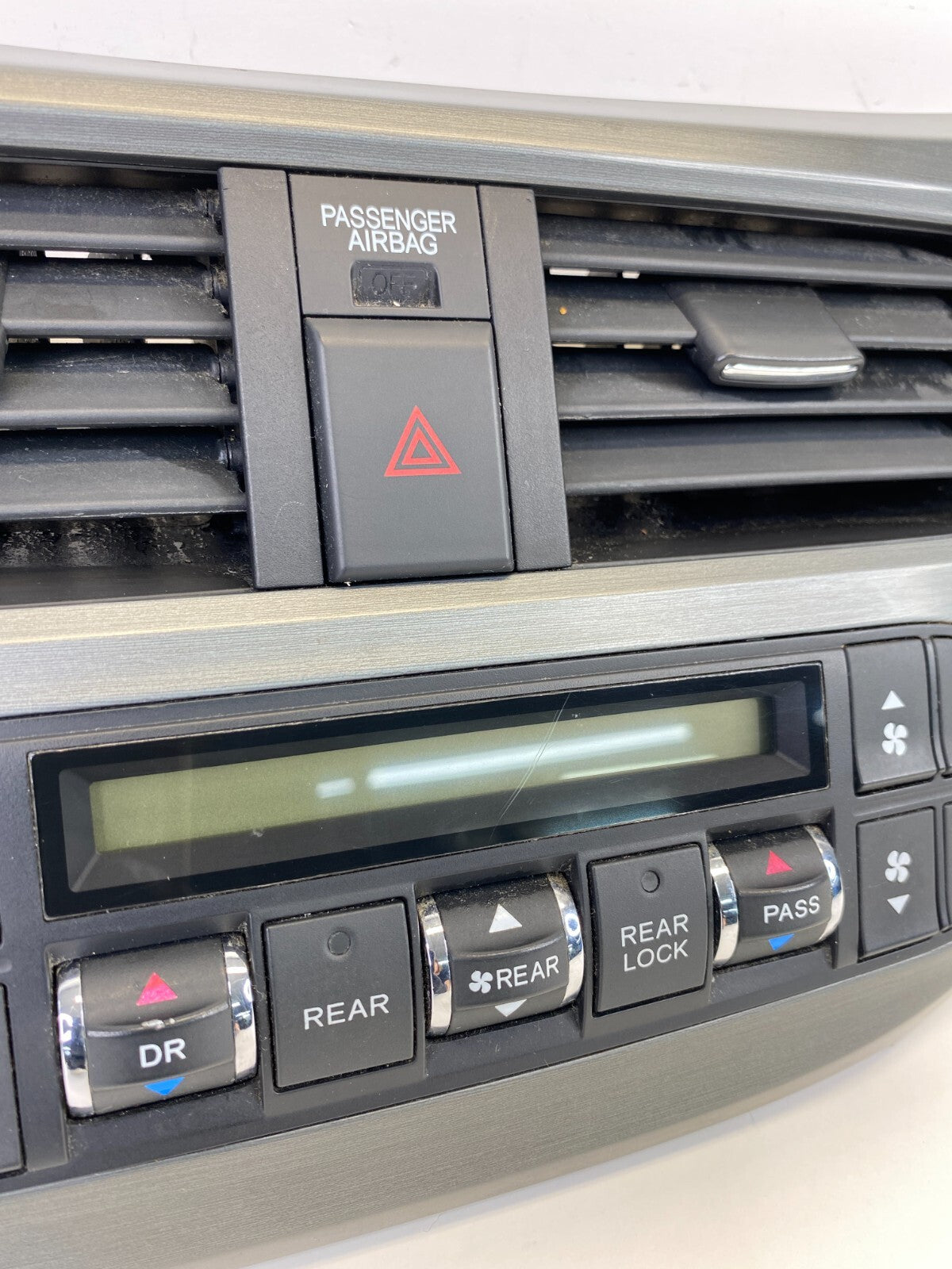 2005-2010 Honda Odyssey Radio Climate Control Dash Trim Bezel 77250-SHJ-A2-20