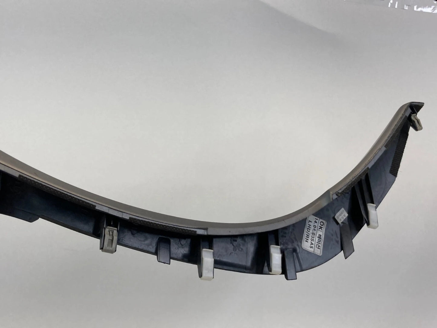 14-16 HYUNDAI ELANTRA DASH RIGHT SIDE CENTER MOLDING VENT BEZEL 847953XAA9 OEM