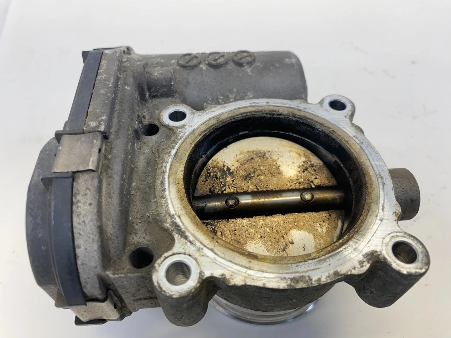 2012 2013 FORD FOCUS 13-16 ESCAPE 2.0L THROTTLE BODY VALVE UNIT CM5E-9F991-AD