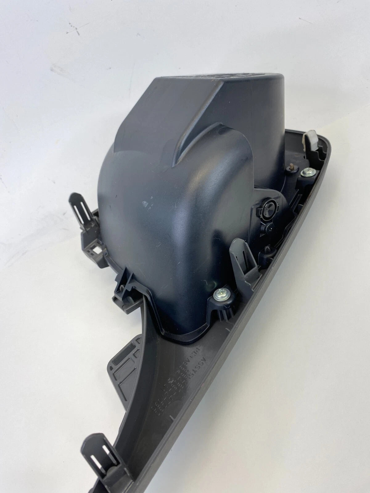 10-15 TOYOTA PRIUS CENTER CONSOLE CUP HOLDER W/ TRIM PANEL 55420-47030 OEM