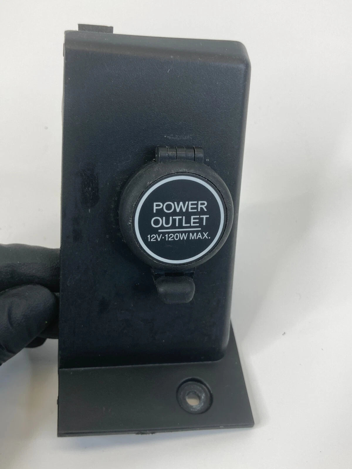 2003 2004 HONDA ACCORD CENTER CONSOLE COVER TRIM POWER OUTLET 83404-SDA-A110 OEM
