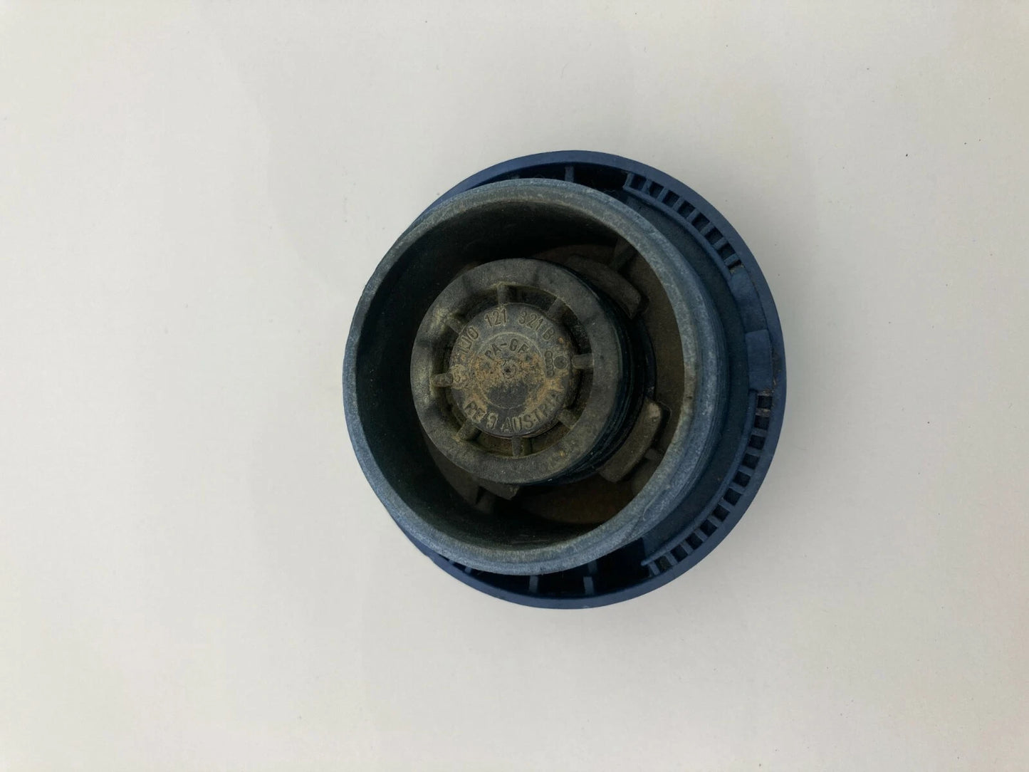 1998-2005 VOLKSWAGEN PASSAT COOLANT FLUID RADIATOR RESERVOIR TANK CAP LID OEM