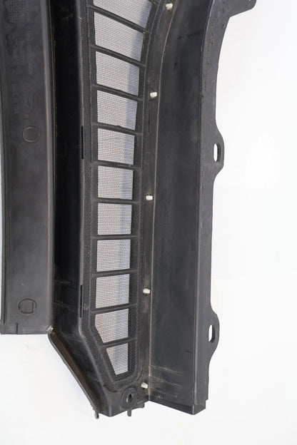 2020-2025 FORD EXPLORER WINDSHIELD COWL GRILLE RIGHT FACTORY LB5B-S02222-AGW OEM