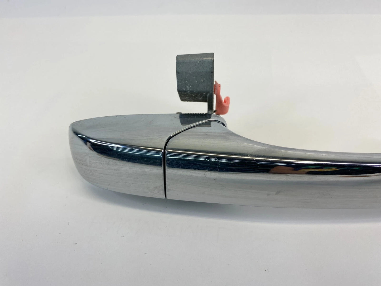 2005-2010 CHRYSLER 300 FRONT RIGHT EXTERIOR OUTER DOOR HANDLE ASSY 05065800 OEM