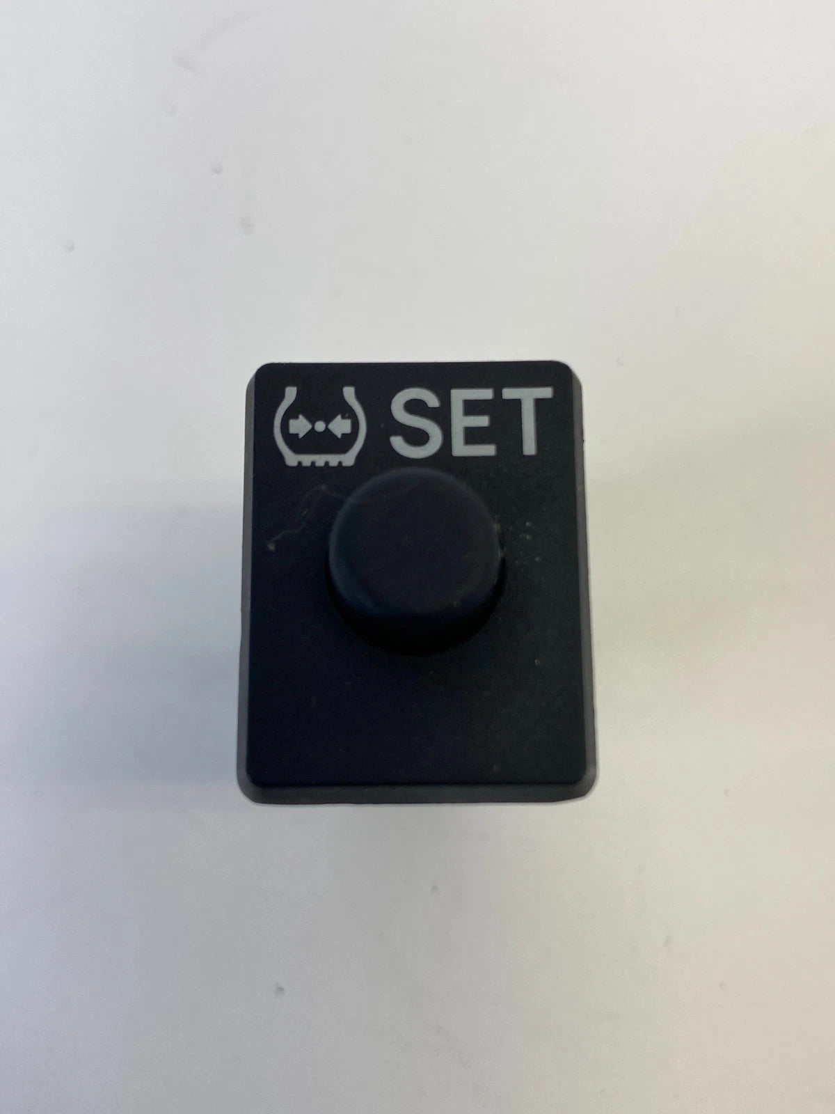 2008-2014 SCION XD TIRE PRESSURE SET CONTROL SWITCH 15A257 OEM