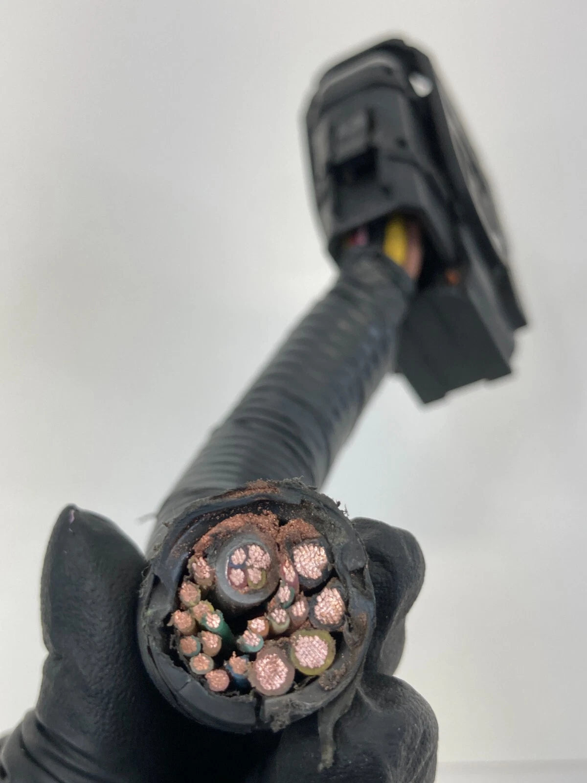 08-12 NISSAN ROGUE AWD 2.5L L4 AT ABS ANTI LOCK BRAKE PUMP CONNECTOR PLUG OEM