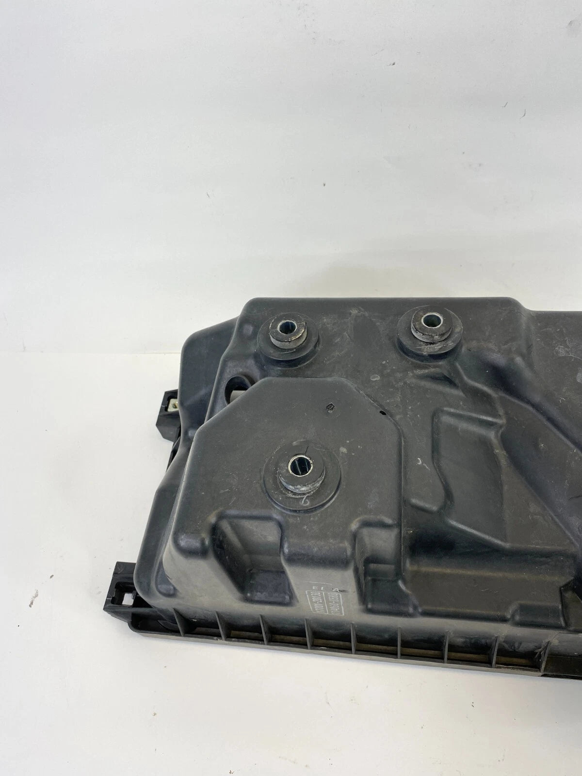 2007-2011 TOYOTA CAMRY 2.4L AIR INTAKE LOWER COVER FRONT OEM FACTROY 17701-28130