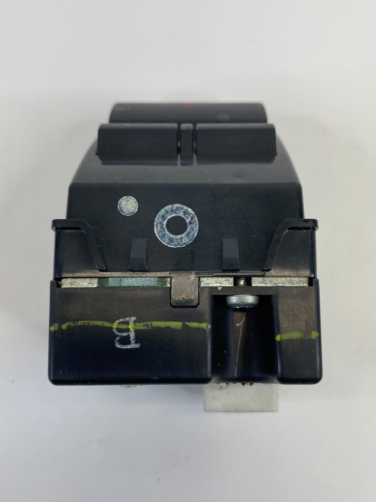 2007-2011 Toyota Camry Center Dash Emergency Hazard Warning Switch 84332-06100