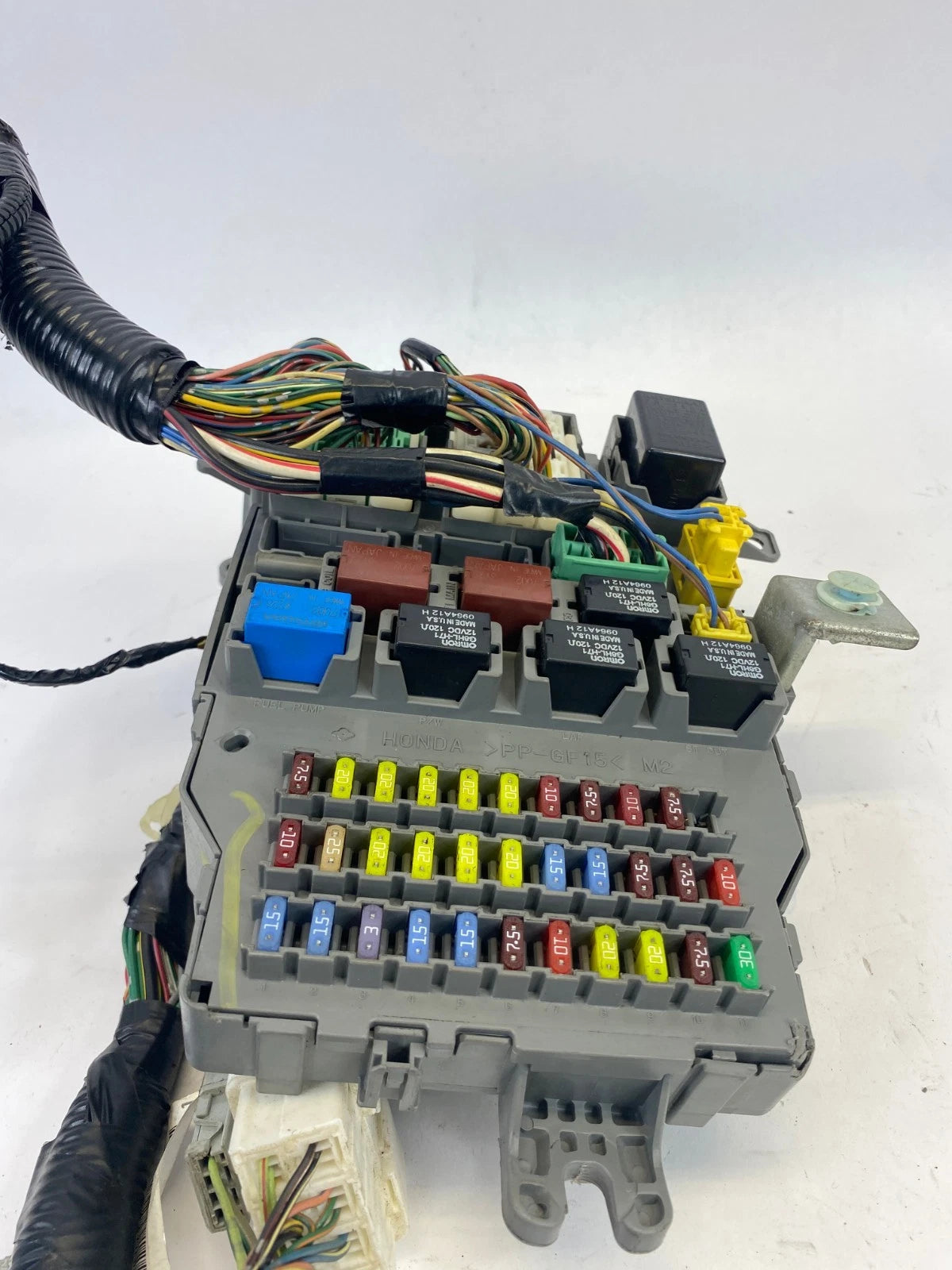 2003-2005 HONDA ACCORD 3.0L INTERIOR CABIN FUSE RELAY BOX OEM FACTORY SDB-A20-BA
