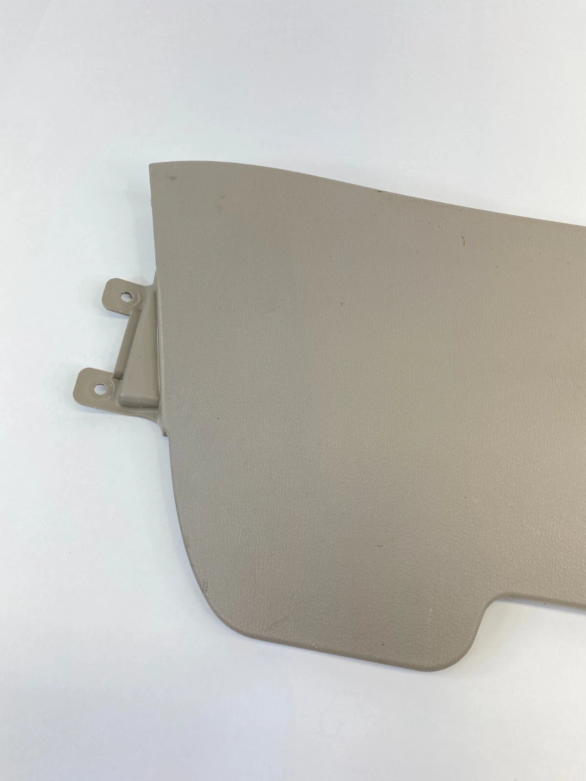2006-2008 HYUNDAI SONATA SEDAN LEFT SIDE CENTER CONSOLE COVER TRIM 84770-3K000