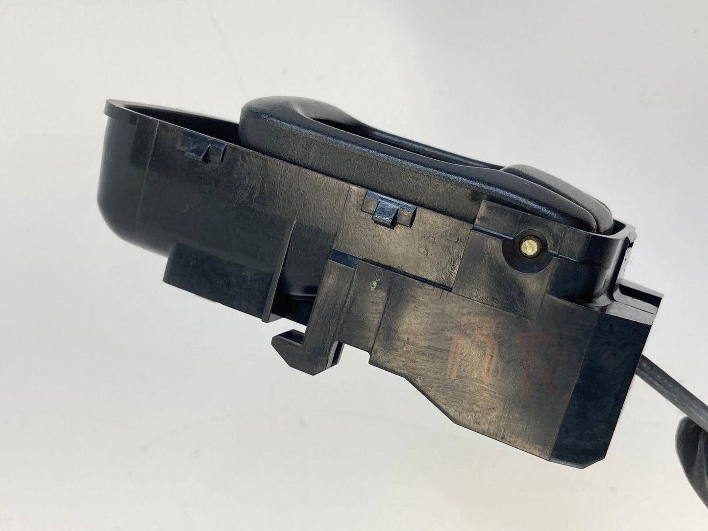 2001-2004 NISSAN PATHFINDER REAR RIGHT INNER INTERIOR DOOR HANDLE ASSEMBLY OEM