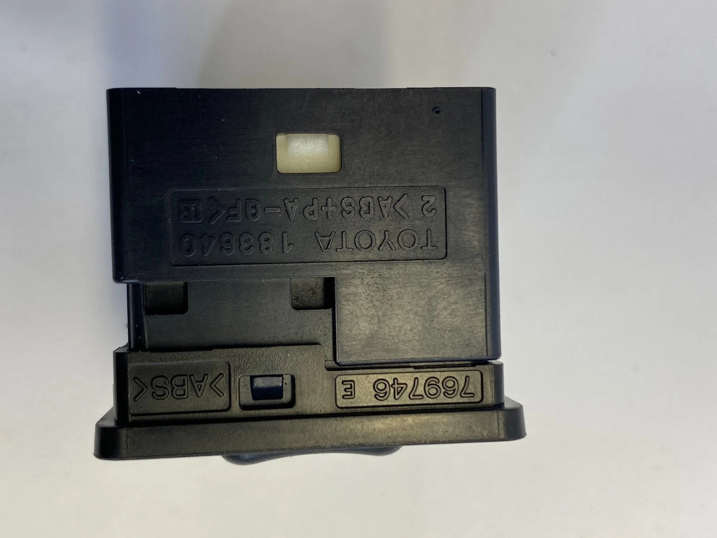 2001-2013 TOYOTA PRIUS FRONT LEFT LH DRIVER POWER SIDE VIEW MIRROR SWITCH 769746