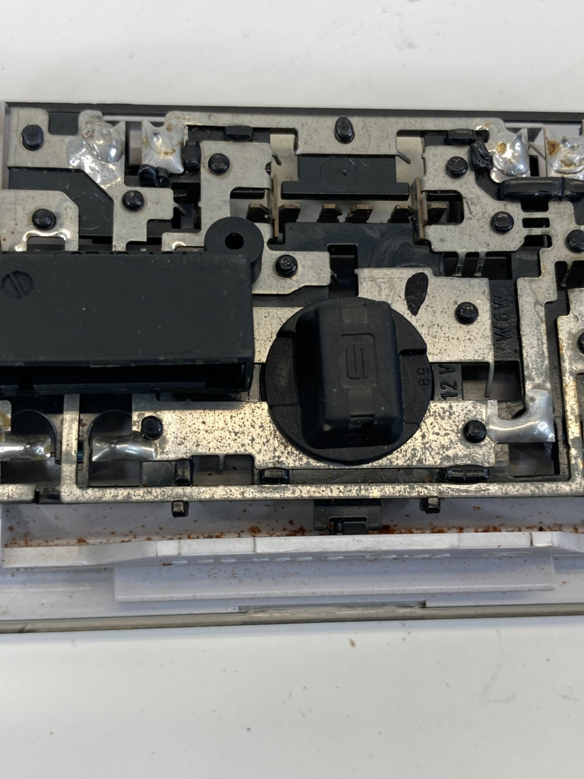 2000 BMW 323i 04-10 BMW X3 Roof Overhead Dome Map Light Lamp 63-31-8-364-929 OEM