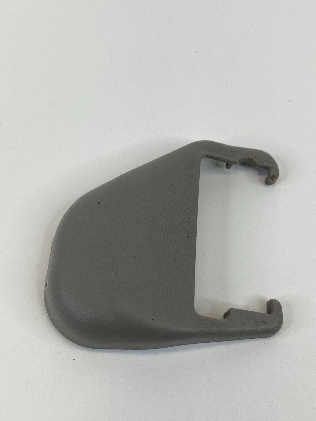 2002 2003 LEXUS ES300 FRONT RIGHT PASSENGER SEAT TRACK END COVER CAP TRIM OEM