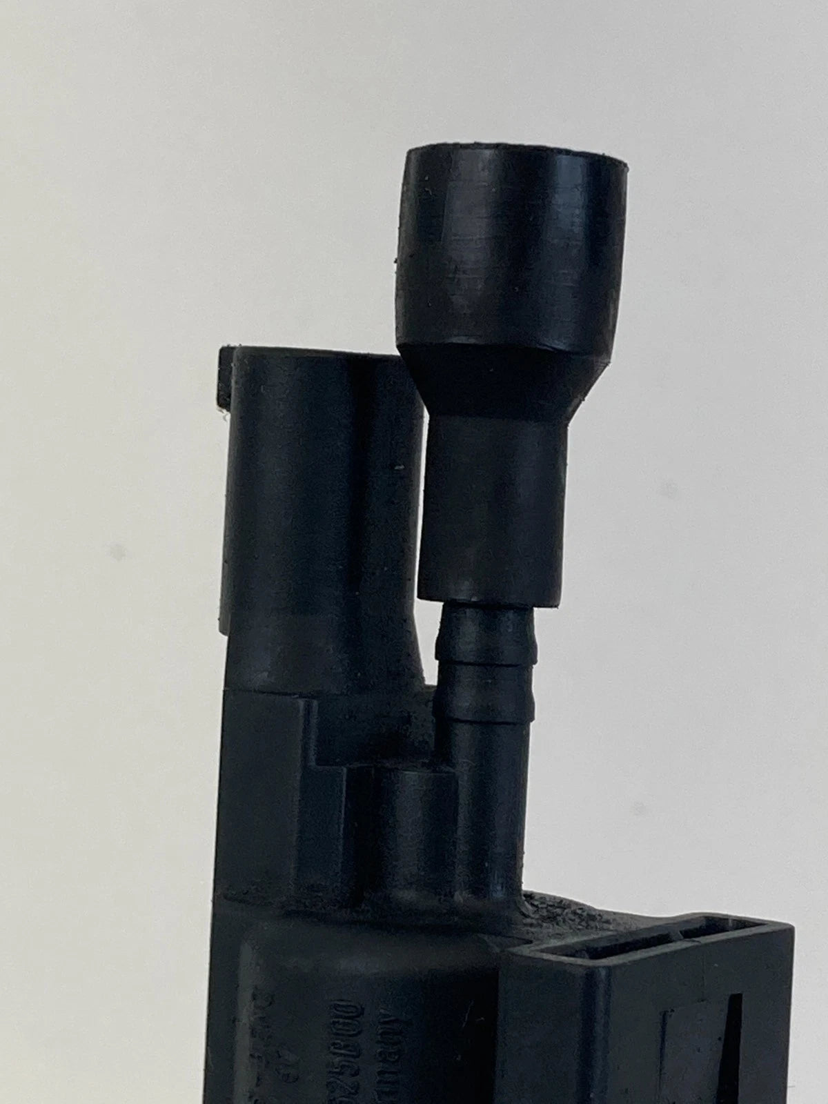 1998-2002 MERCEDES-BENZ E430 EGR VACUUM SOLENOID VALVE 002-540-14-97 OEM