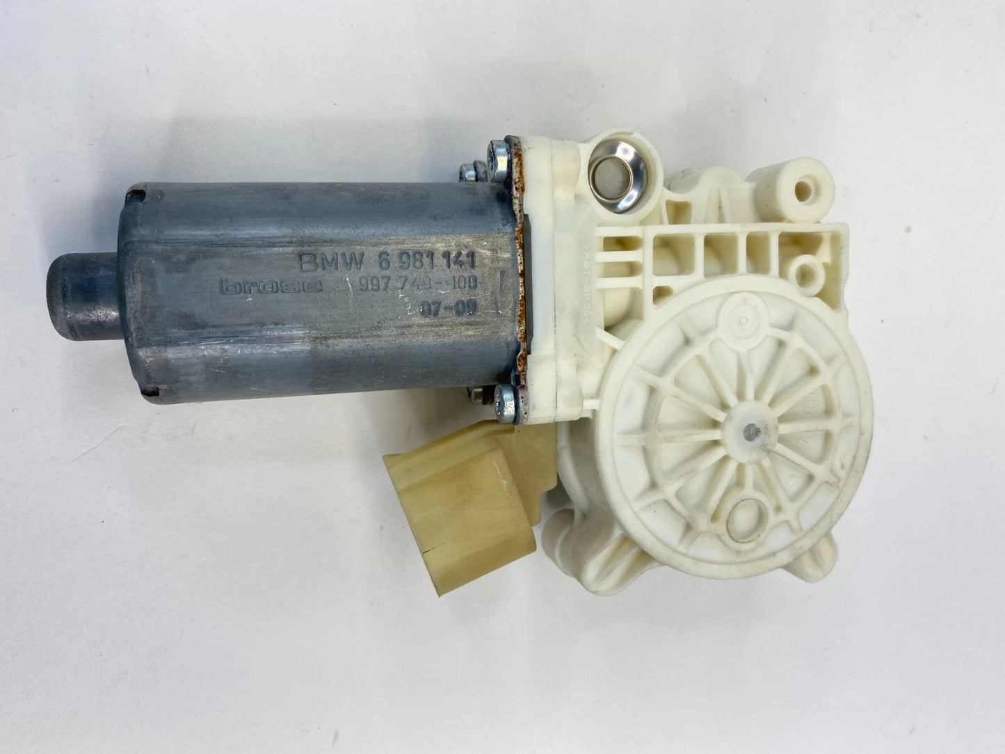 2006-2010 BMW 550I FRONT LEFT DRIVER SIDE DOOR POWER WINDOW MOTOR 997749-100 OEM
