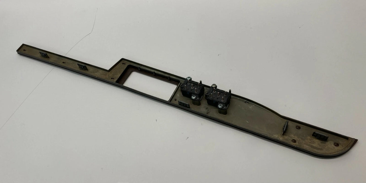 93 CHRYSLER IMPERIAL FRONT RIGHT PASSENGER SIDE DOOR POWER WINDOW SWITCH 4611650
