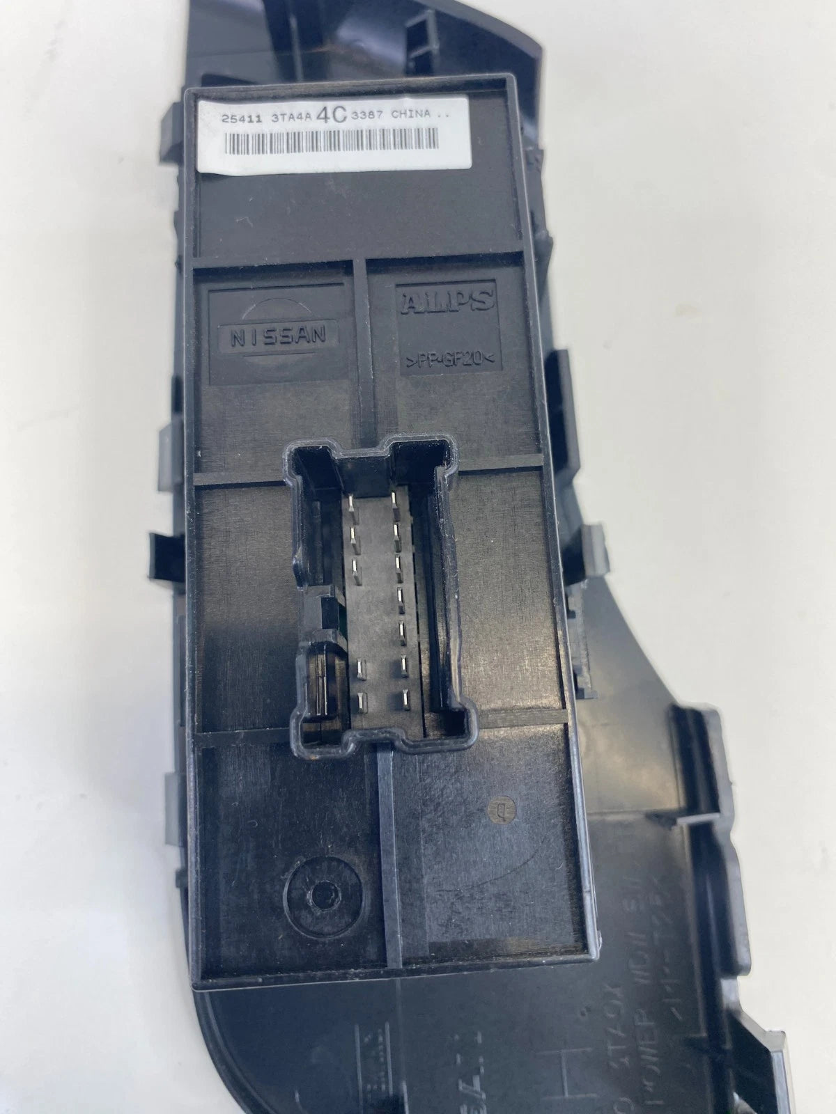 13-18 Nissan Altima Front Right Door Window & Lock Switch w/ Bezel 25411-3TA4A