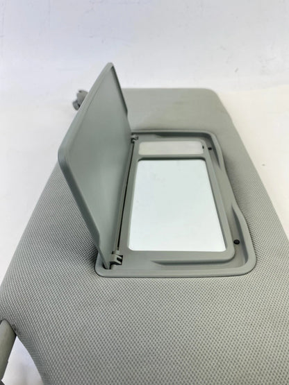 2005-2010 HONDA ODYSSEY LEFT DRIVER SIDE SUNVISOR SUN VISOR SHADE W/ LIGHT OEM