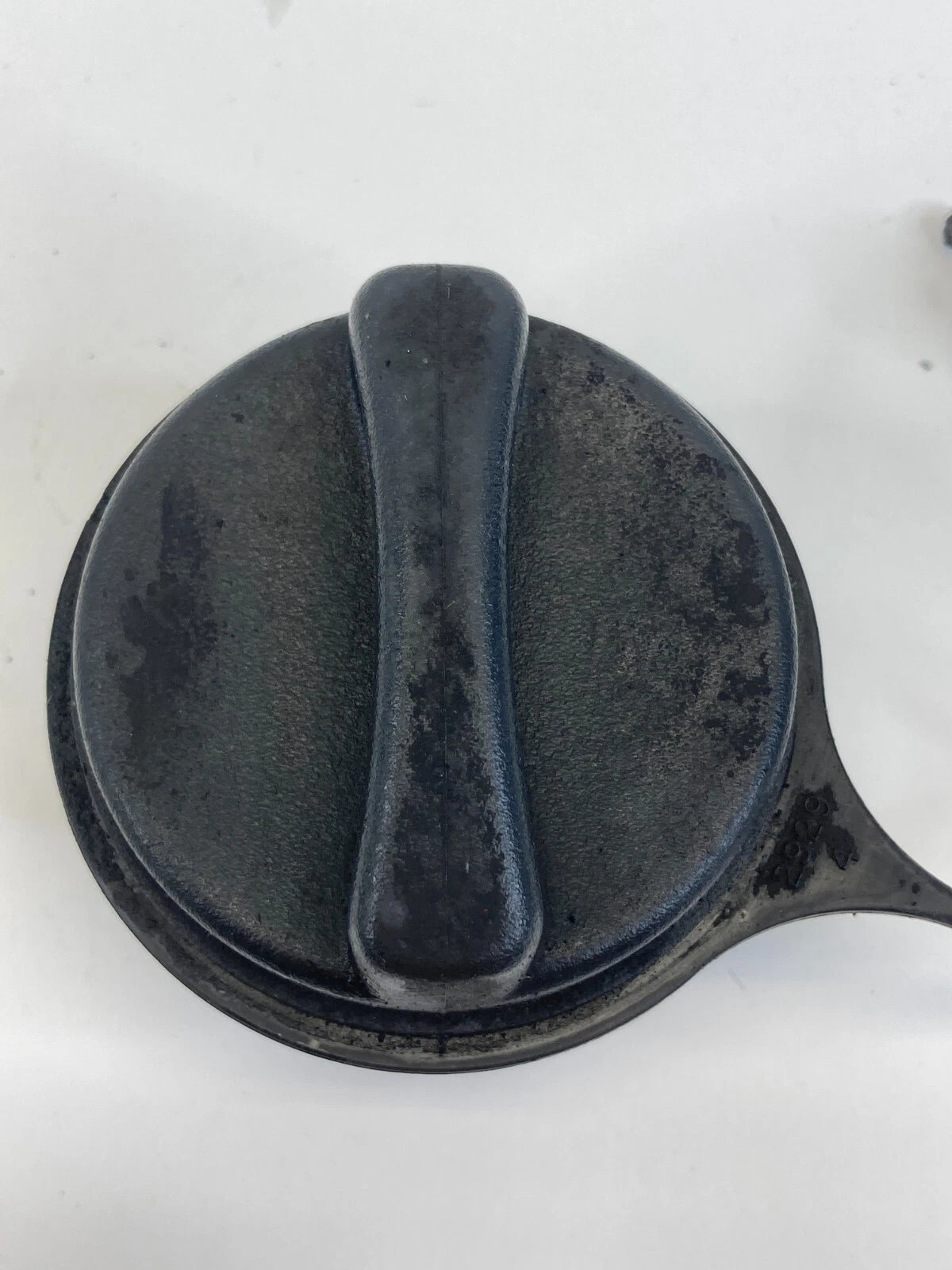 97-03 FORD F-150 97-99 F-250 4.6L 16V FUEL FILLER TANK GAS LID COVER CAP ASSY
