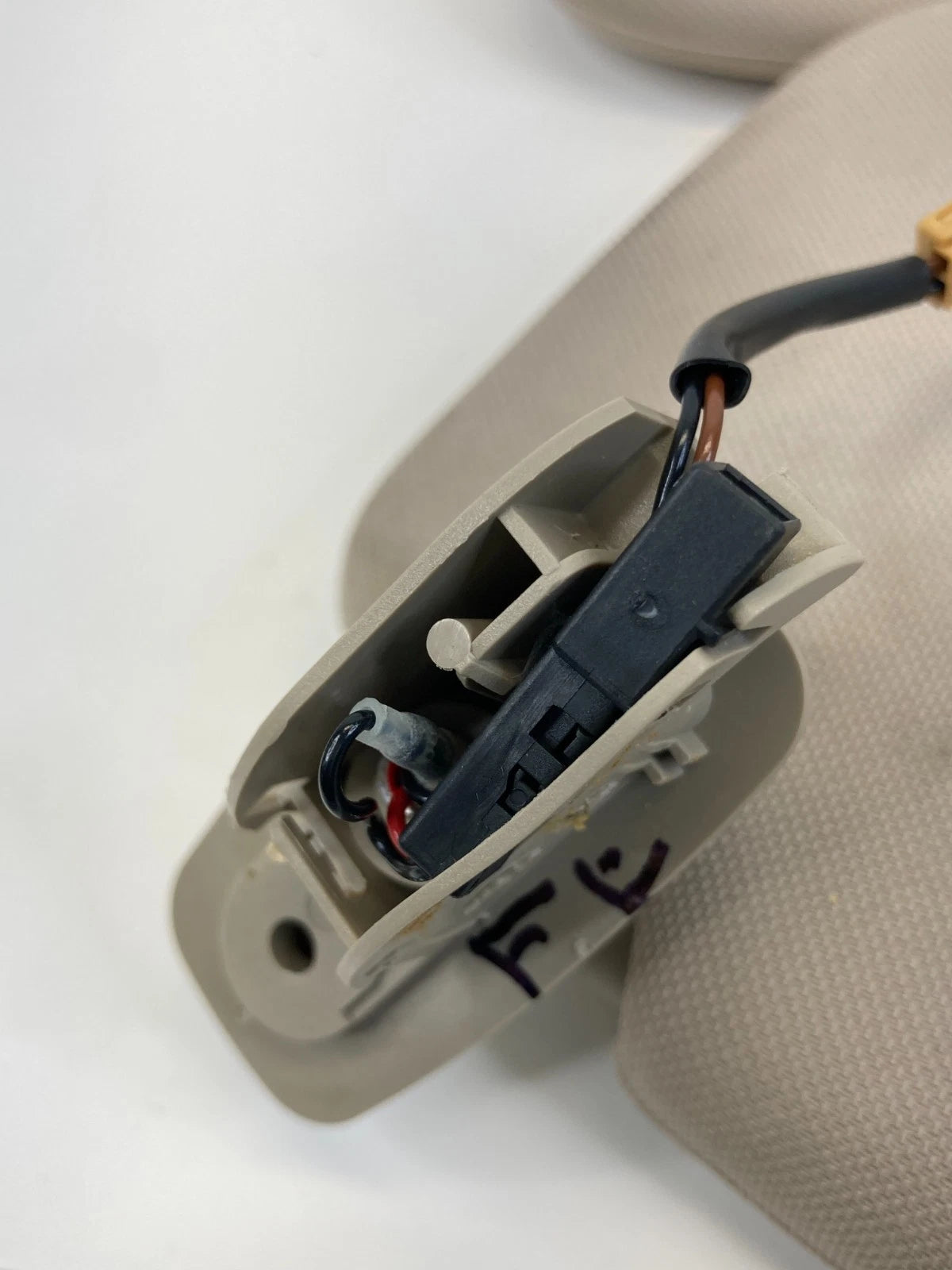 98-04 AUDI A6 SUNVISOR LEFT & RIGHT SUN VISOR SET CLOTH W/ HOMELINK 8E0010192T