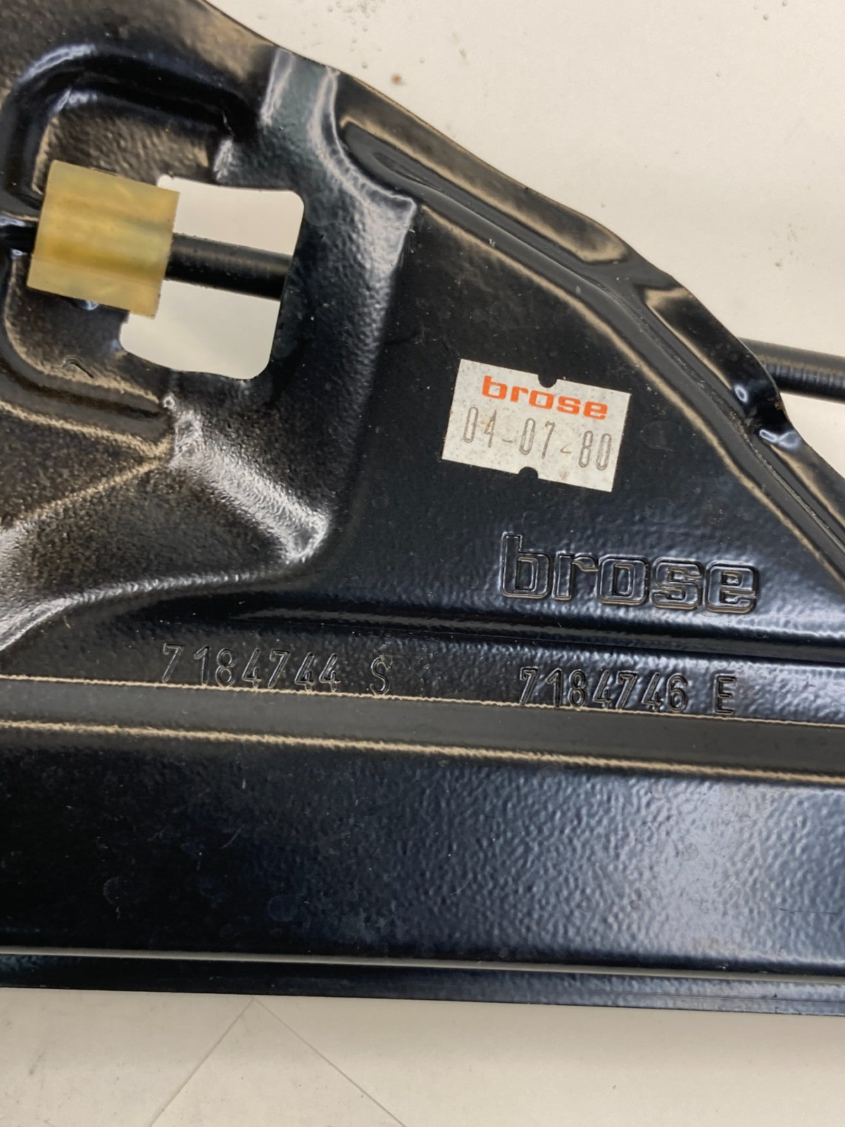 2004-2007 BMW 525i 530i Sedan Rear Right Side Power Door Window Regulator