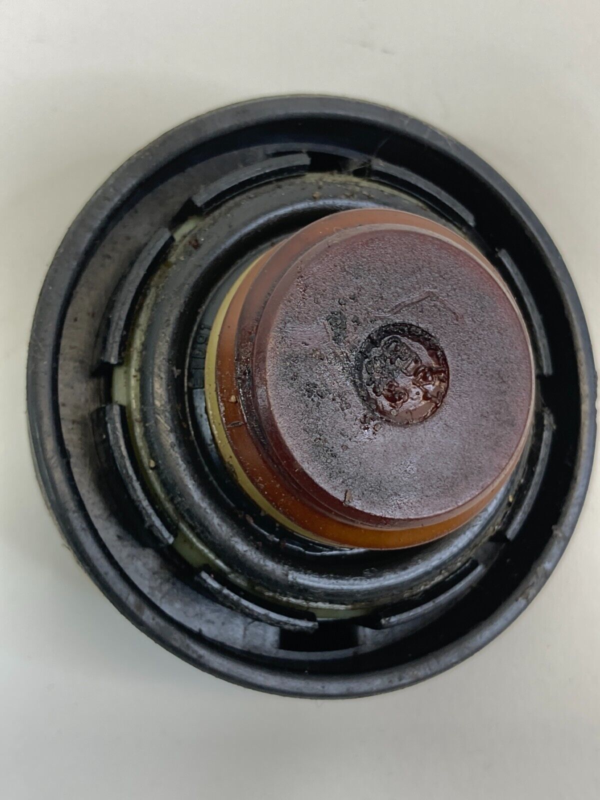 2010-2023 Kia Forte 2.0L Engine Oil Filler Tank Cap Lid Cover SAE 5W-20 OEM