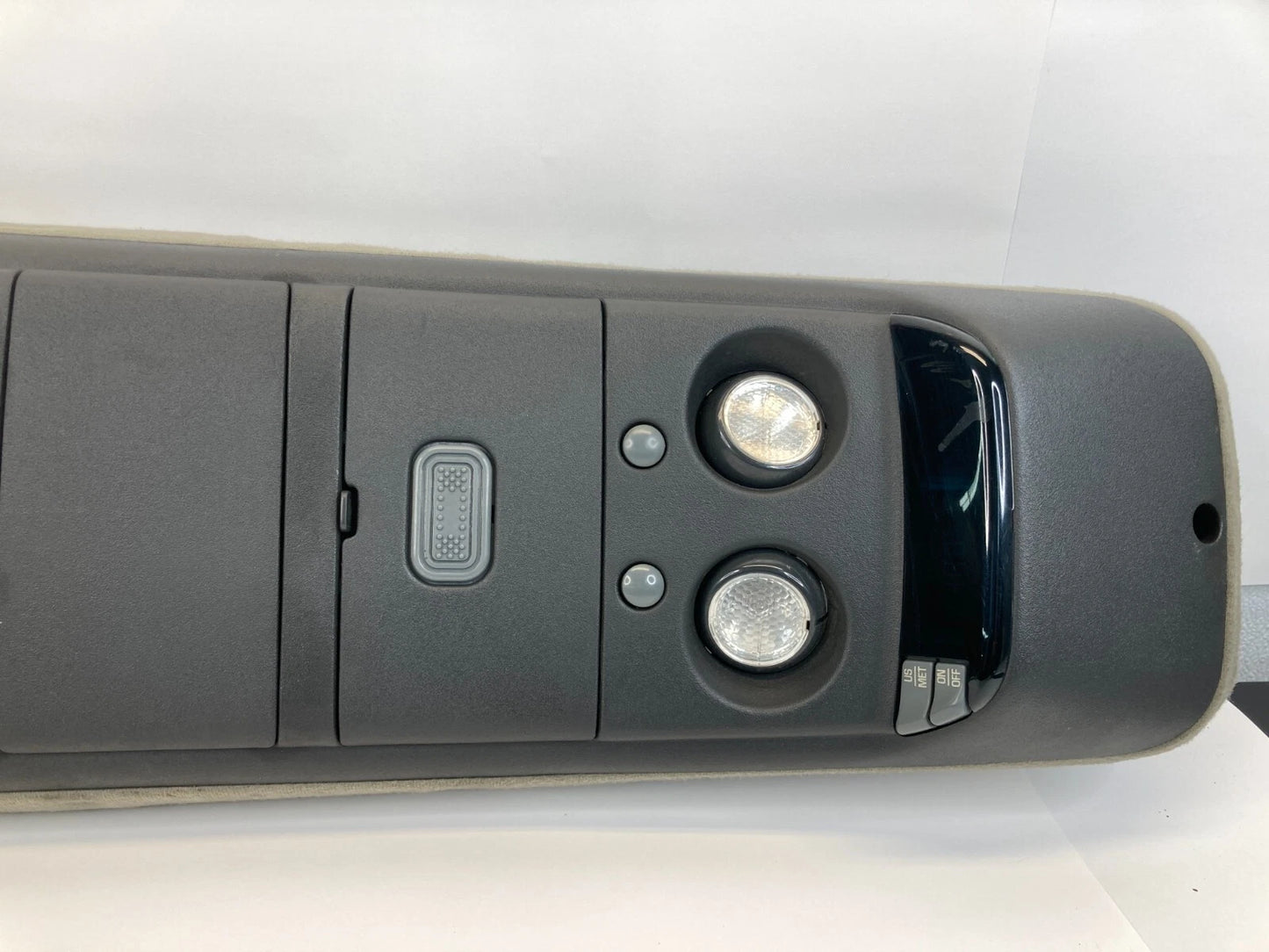 2001-2003 CHEVROLET S10 OVERHEAD ROOF MAP READING LIGHT LAMP VC7108 822194 OEM