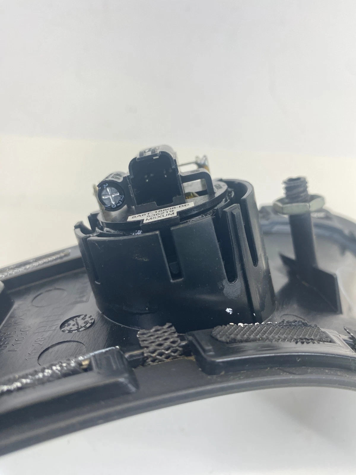 11-15 FORD EXPLORER 13-19 INTERCEPTOR UTILITY FRONT RIGHT INTERIOR DOOR HANDLE