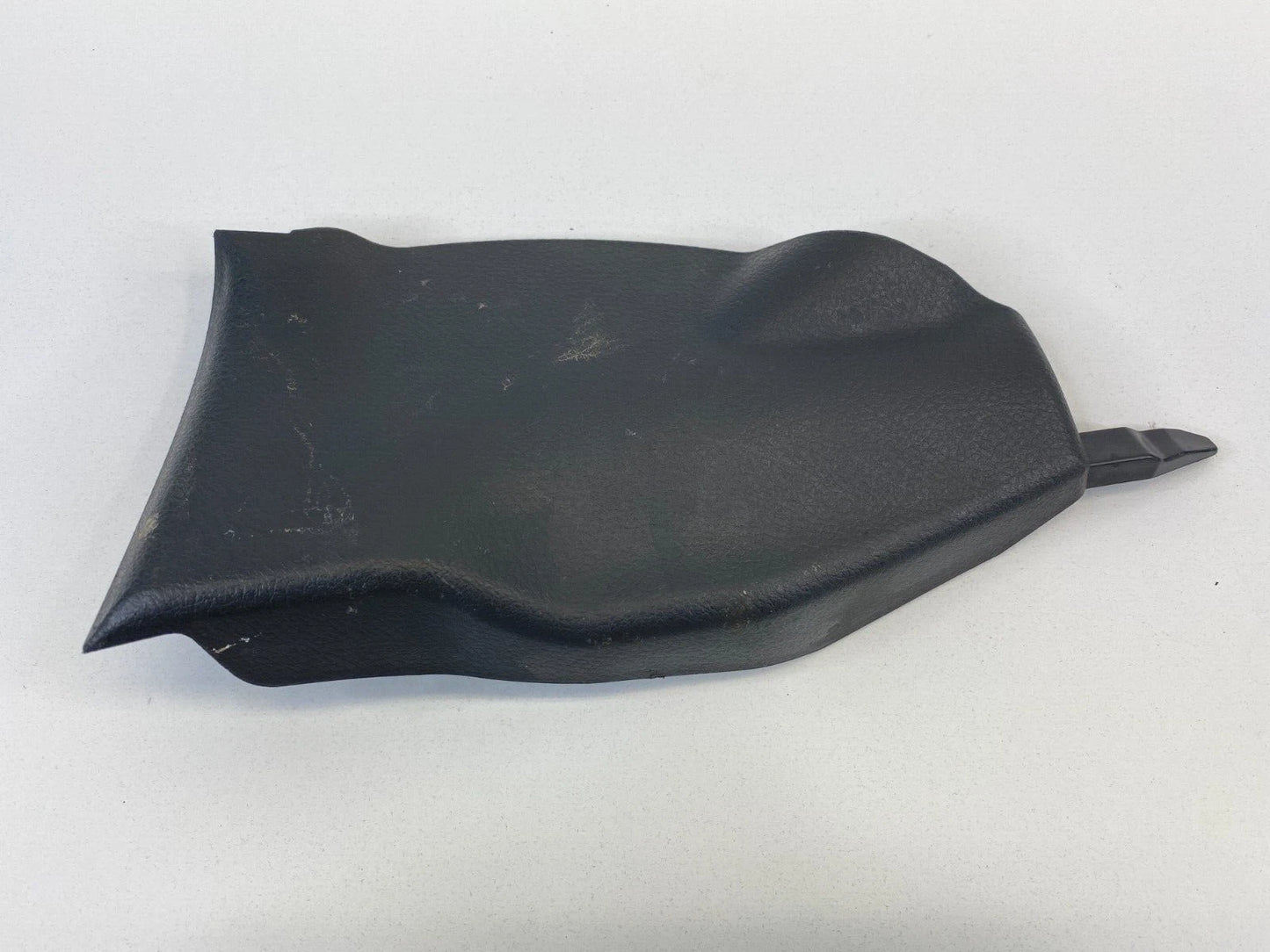 2009 2010 2011 2012 2013 TOYOTA MATRIX INSERT TRIM RIGHT CONSOLE BOX 58817-02090