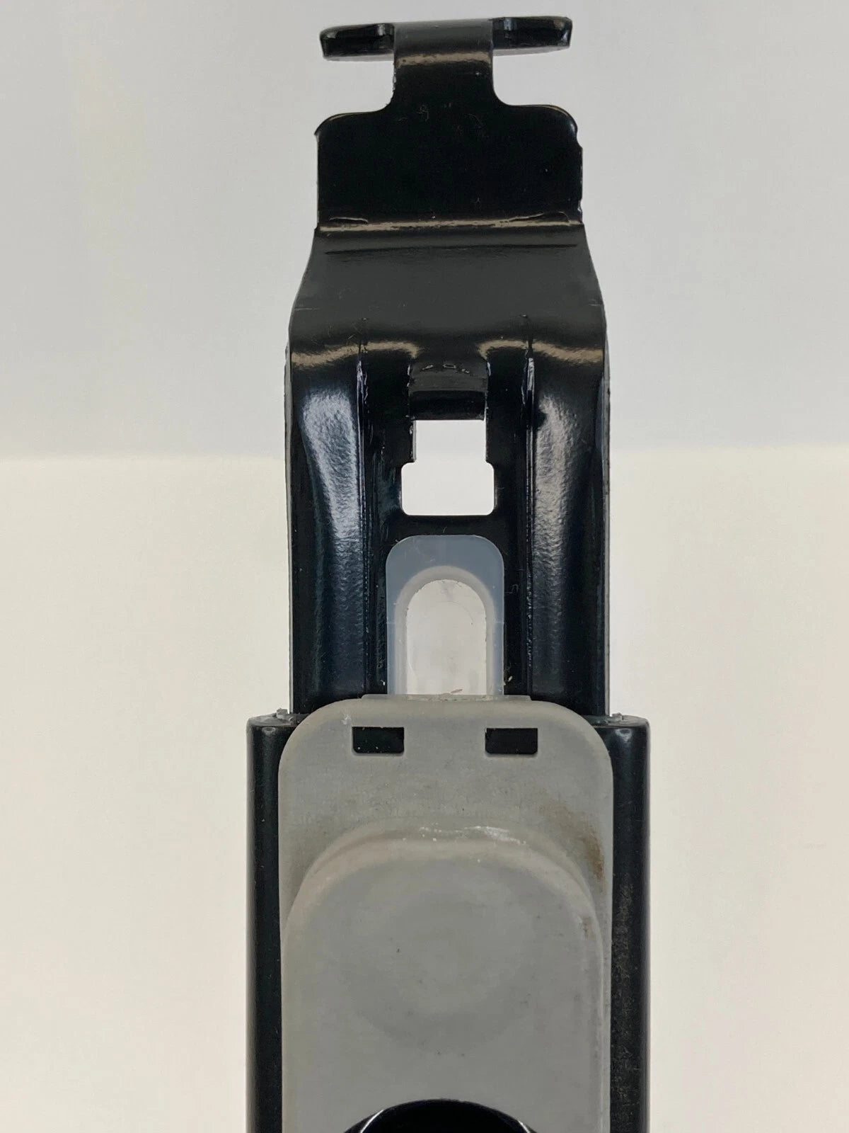 05-08 TOYOTA COROLLA FRONT RIGHT PASSENGER SIDE SEAT BELT HEIGHT ADJUSTER OEM
