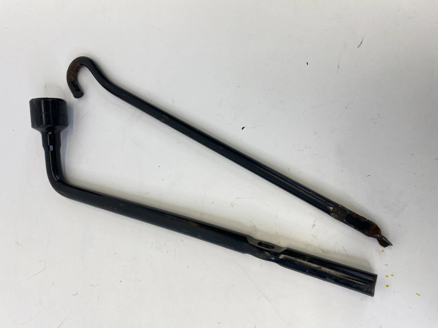 2015-2019 HYUNDAI SONATA SPARE TIRE SCISSOR JACK KIT LUG WRENCH OEM FACTORY