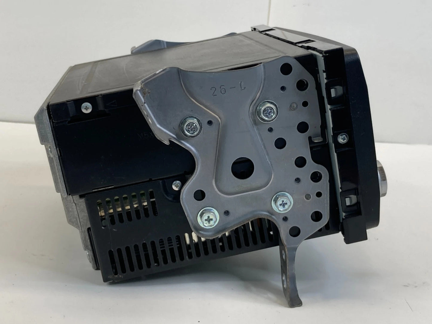 2008-2011 SCION XD AM /FM MP3 RADIO CD PLAYER SATELLITE READY PT546-00080 OEM