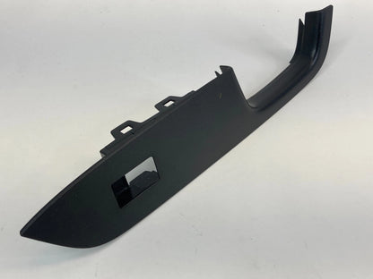 2010-2017 CHEVROLET EQUINOX FRONT RIGHT POWER WINDOW SWITCH BEZEL COVER 25946839