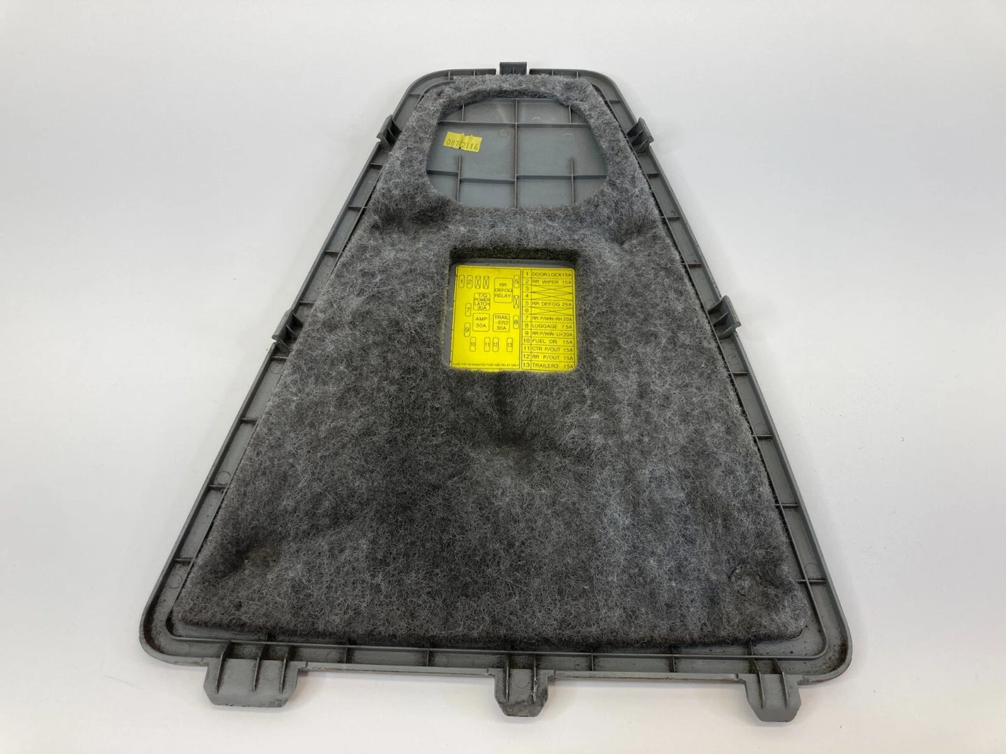 09-11 KIA BORREGO FRONT LEFT FUSE BOX GAS FILLER ACCESS COVER OEM 85736-2J110