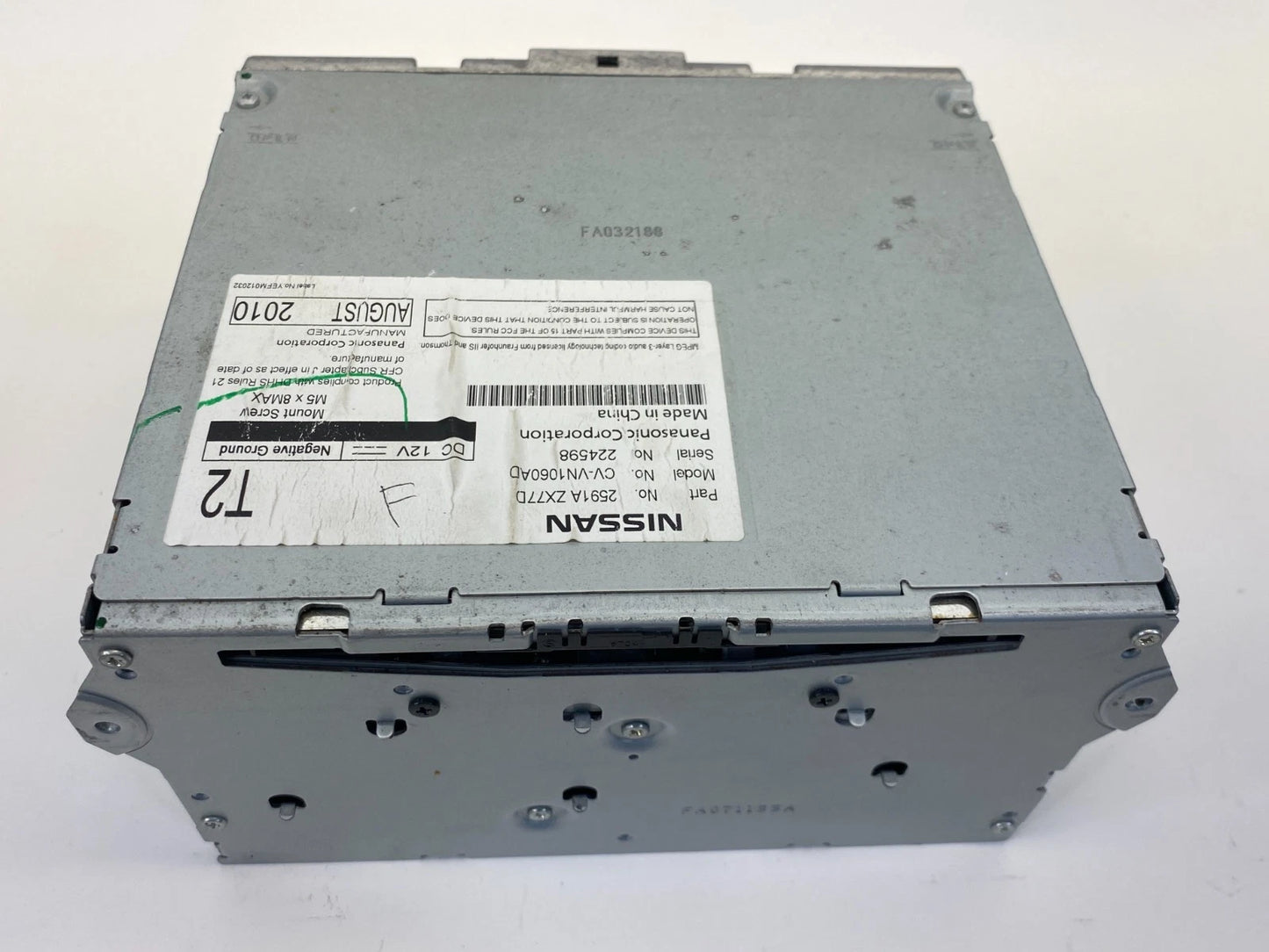 2010-2012 NISSAN MURANO RADIO RECEIVER AM-FM PLAYER CD UNIT ASSEMBLY 2591A-ZX77D