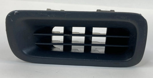 1997-2001 HONDA CR-V DASH RIGHT UPPER A/C VENT GRILLE DEFROST DEFROSTER OEM