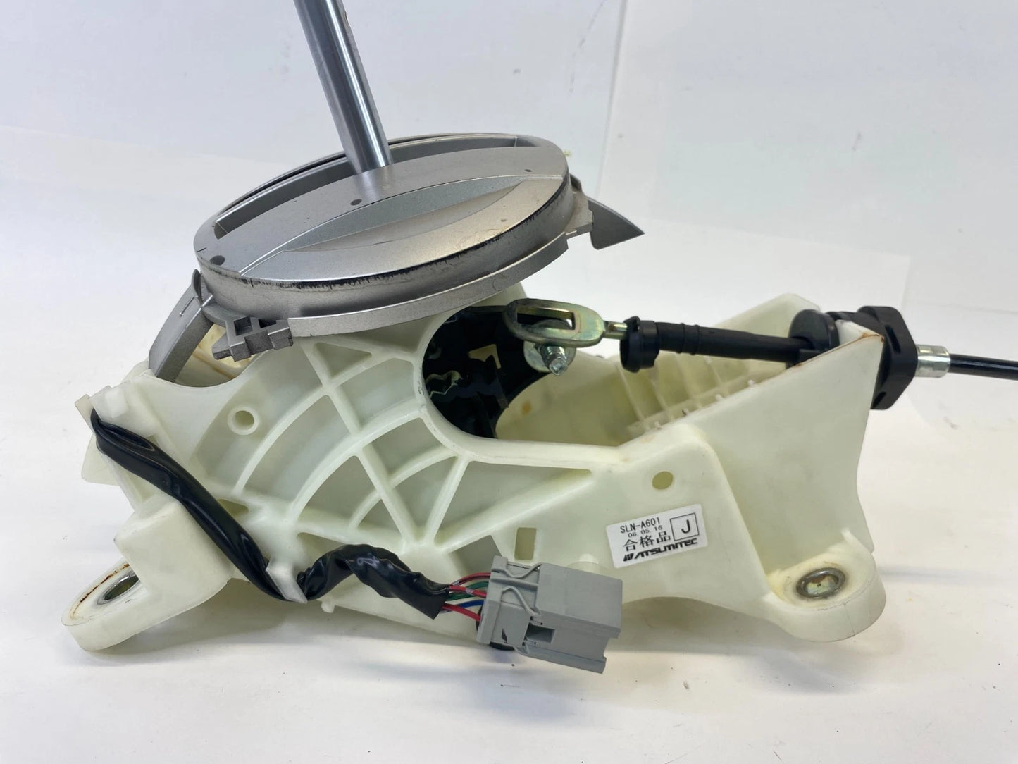 2007 2008 HONDA FIT AUTOMATIC TRANS GEAR SHIFTER SELECTOR LEVER ASSY SLNA601 OEM