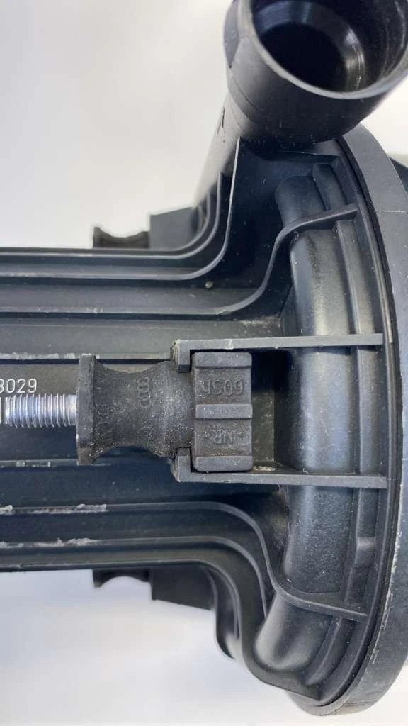 2000-2005 VW NEW BEETLE SECONDARY AIR INJECTION SMOG PUMP OEM FACTORY 06A959253B