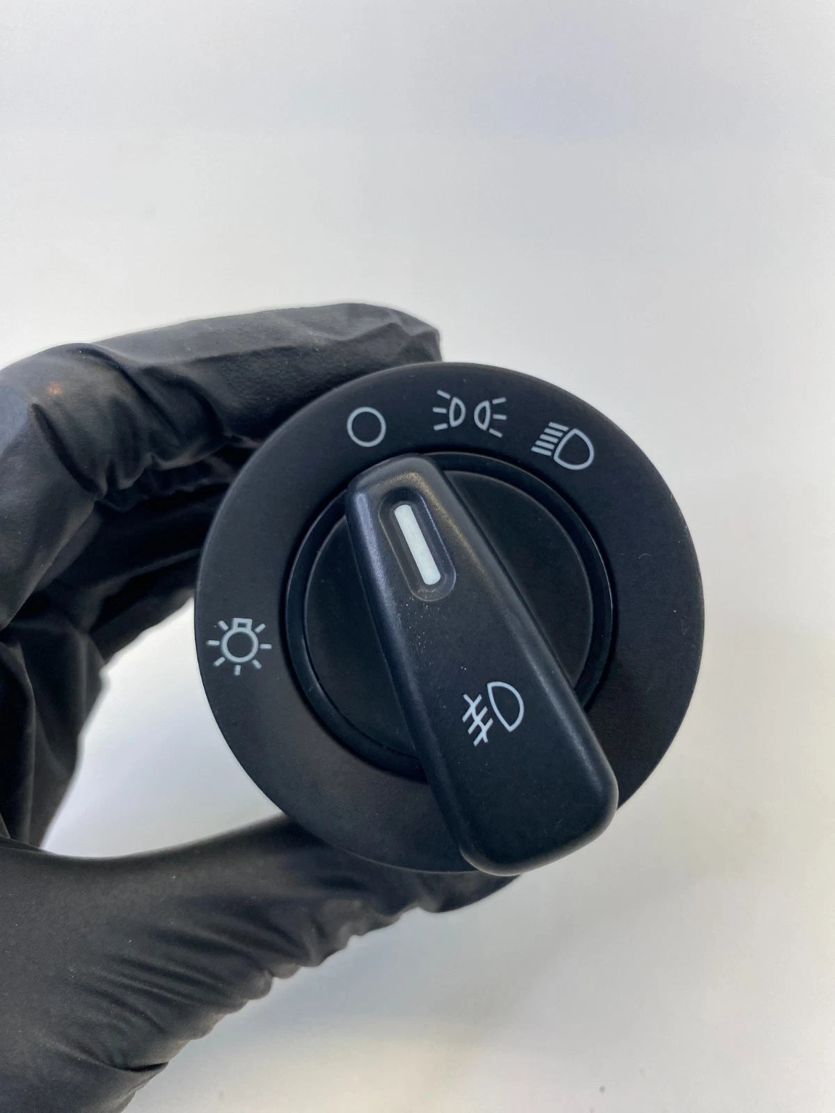 2012-2020 DODGE GRAND CARAVAN HEADLIGHT HEAD LAMP SWITCH CONTROL 68072001AB OEM