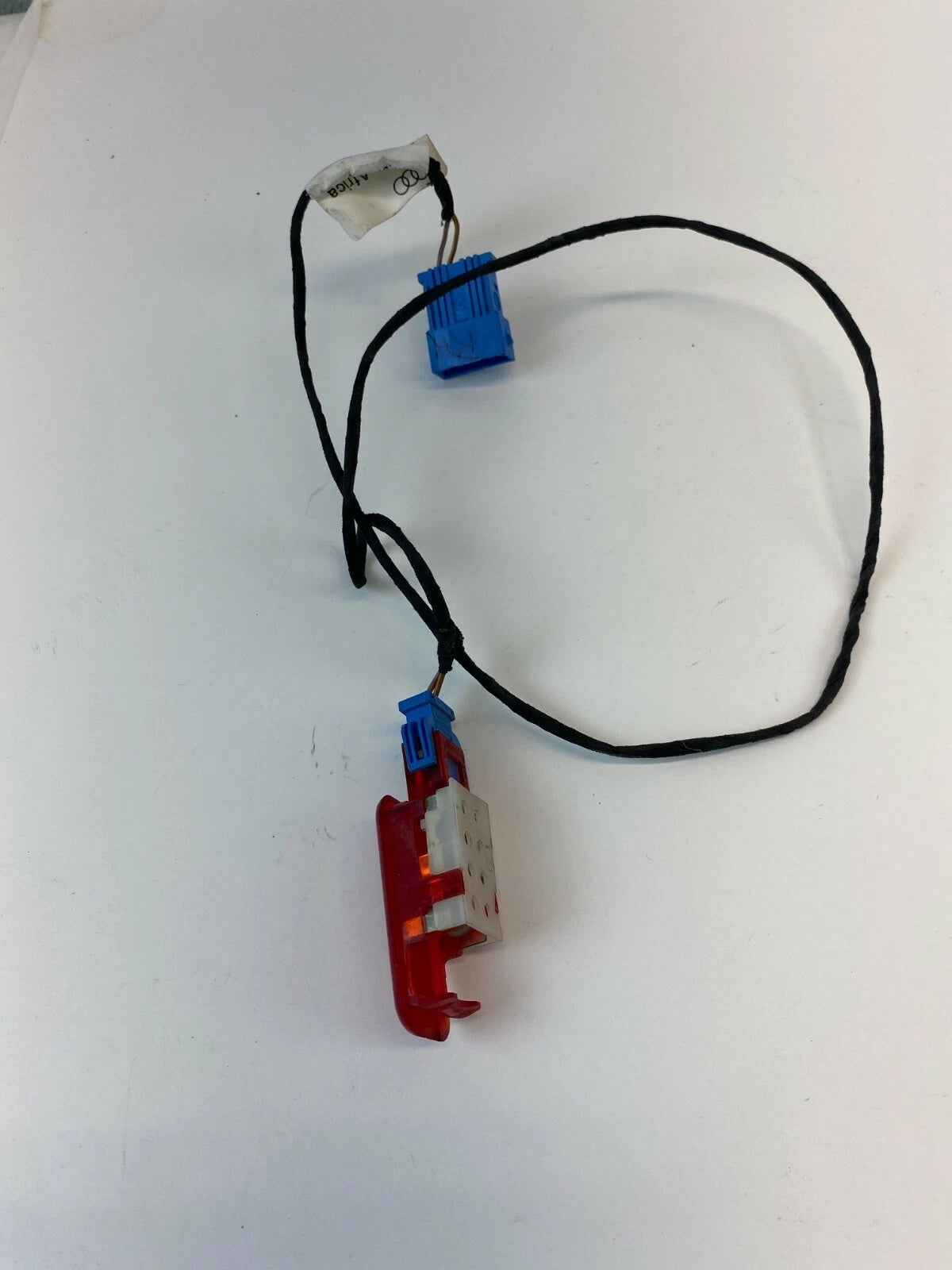 1999 2000 2001 AUDI A4 A4 QUATTRO REAR RIGHT SIDE DOOR LIGHT LAMP W/ HARNESS OEM