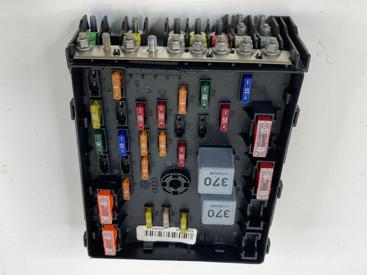 2009-2012 Volkswagen CC 2.0L L4 T Engine Compartment Fuse Box Relay Module OEM