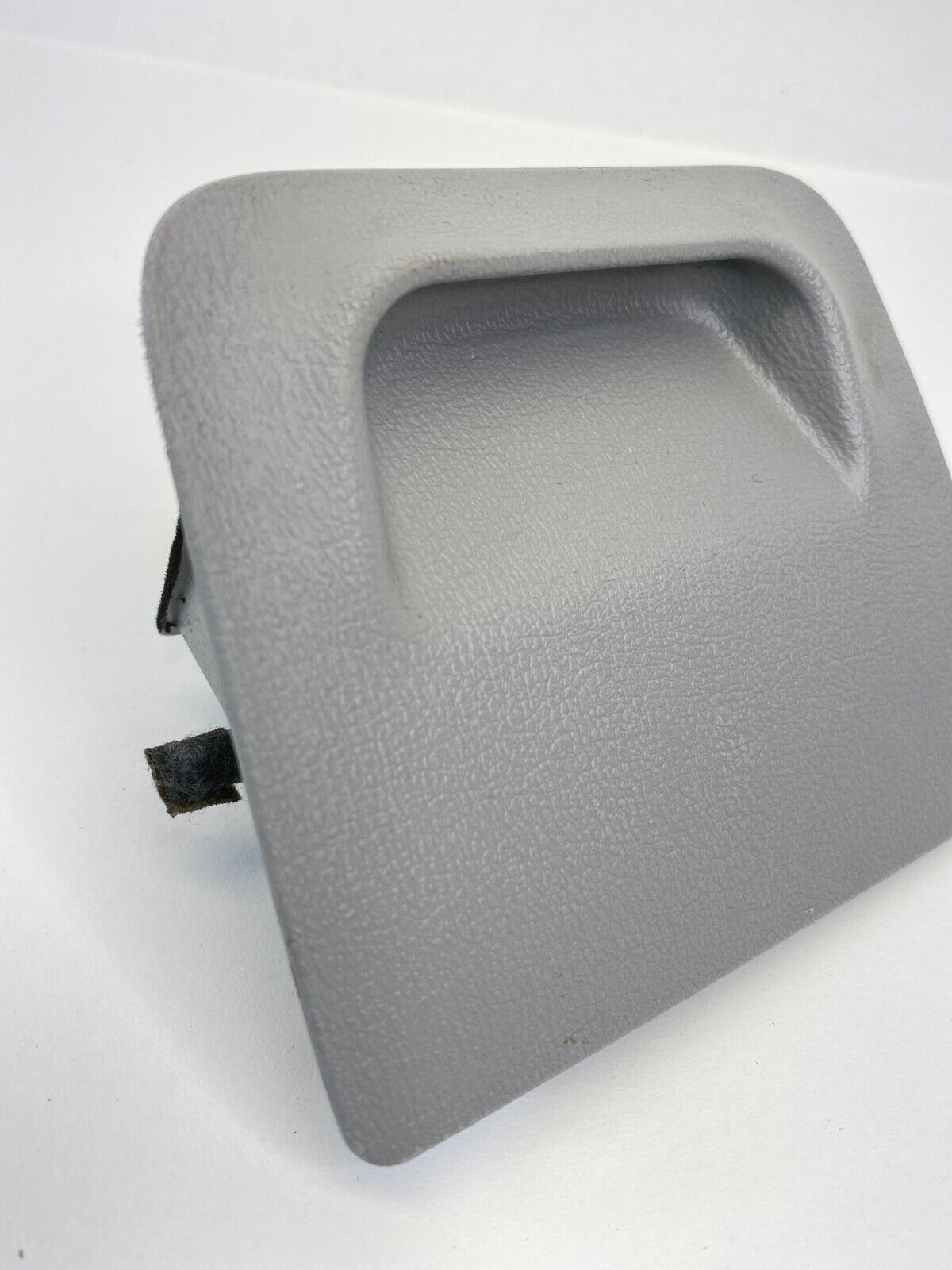 2006-2008 Hyundai Sonata Center Dash Lower Trim Panel Tray Assembly 84756-3K000